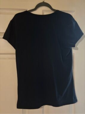 GAP Black Short Sleeve Crewneck Tee